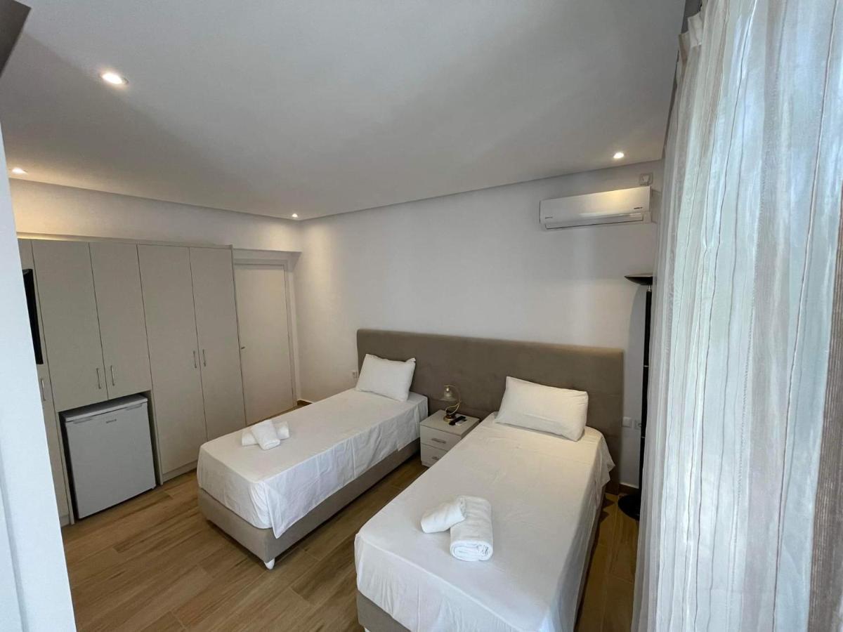 Helen Apartments ลูโคเวอ ภายนอก รูปภาพ